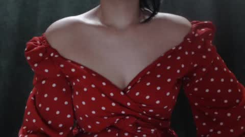 monika online show from 02/09/25, 02:17