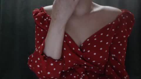 monika online show from 03/11/25, 02:32