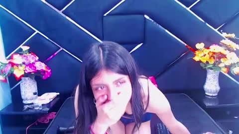 Snapshot of morganasmit_ chatting on 12/04/24, 02:42 morganasmit_ online show from 12/04/24, 02:42