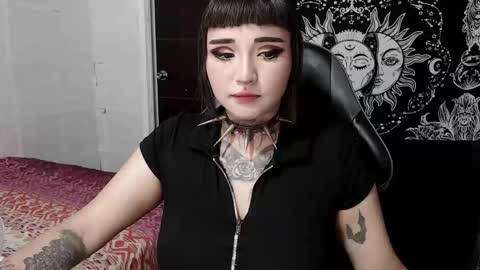 Morgan Moon online show from 11/03/25, 10:42