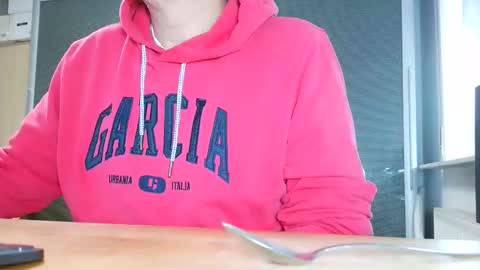 Morris online show from 10/21/25, 11:11