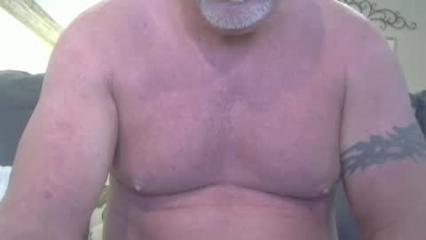 Snapshot of motorguy08 chatting on 02/12/25, 10:37 motorguy08 online show from 02/12/25, 10:37