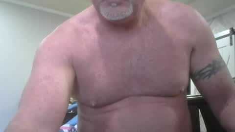 Snapshot of motorguy08 chatting on 03/05/25, 08:10 motorguy08 online show from 03/05/25, 08:10