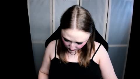 Snapshot of motorkate chatting on 11/12/25, 06:30 motorkate online show from 11/12/25, 06:30