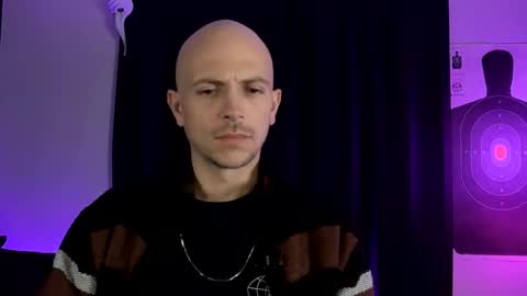 mount_vesuvius online show from 10/31/25, 06:25