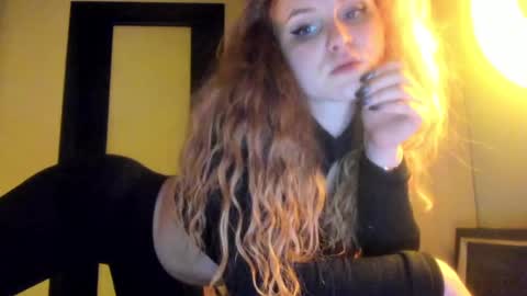 Snapshot of moviestar_ chatting on 12/20/24, 09:50 Eva online show from 12/20/24, 09:50