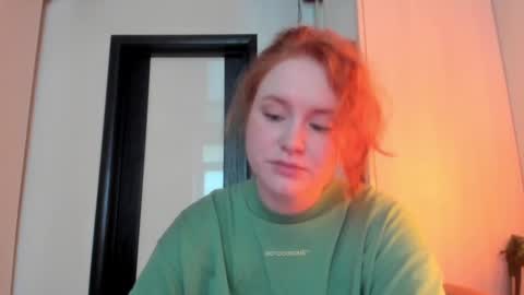 Snapshot of moviestar_ chatting on 01/19/25, 08:18 Eva online show from 01/19/25, 08:18