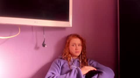 Snapshot of moviestar_ chatting on 02/22/25, 11:46 Eva online show from 02/22/25, 11:46