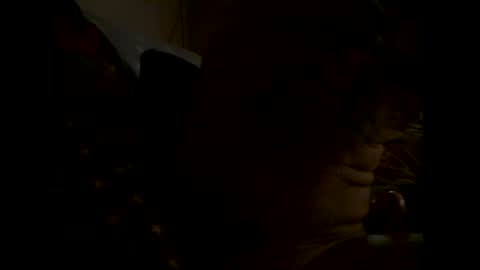 Snapshot of mowgli1977 chatting on 02/21/25, 04:37 mowgli1977 online show from 02/21/25, 04:37