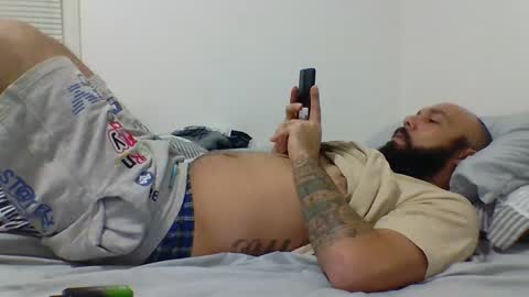 Snapshot of mr8plus chatting on 12/26/24, 12:36 Mr8 online show from 12/26/24, 12:36