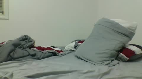 Snapshot of mr8plus chatting on 01/29/25, 12:43 Mr8 online show from 01/29/25, 12:43