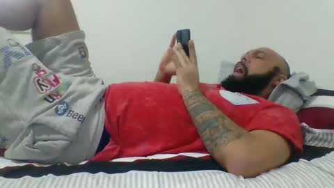 Snapshot of mr8plus chatting on 01/31/25, 06:03 Mr8 online show from 01/31/25, 06:03