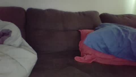 Snapshot of mr8plus chatting on 02/03/25, 06:28 Mr8 online show from 02/03/25, 06:28