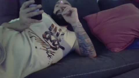 Snapshot of mr8plus chatting on 02/19/25, 10:20 Mr8 online show from 02/19/25, 10:20