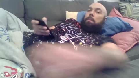 Snapshot of mr8plus chatting on 02/21/25, 10:04 Mr8 online show from 02/21/25, 10:04