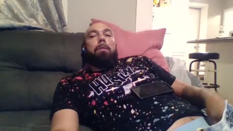 Snapshot of mr8plus chatting on 09/10/25, 12:21 Mr8 online show from 09/10/25, 12:21