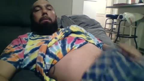 Snapshot of mr8plus chatting on 09/19/25, 12:45 Mr8 online show from 09/19/25, 12:45