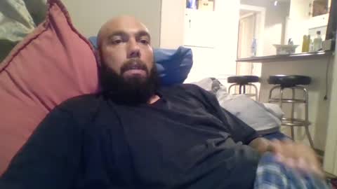 Snapshot of mr8plus chatting on 10/08/25, 11:24 Mr8 online show from 10/08/25, 11:24