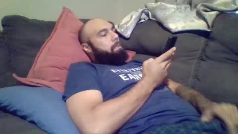 Snapshot of mr8plus chatting on 10/22/25, 11:15 Mr8 online show from 10/22/25, 11:15