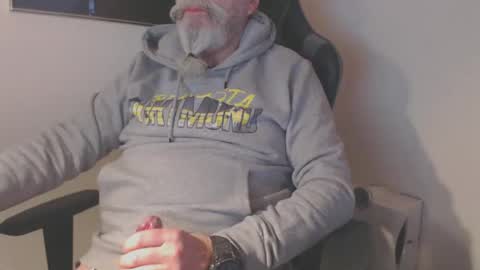 Snapshot of mr_boombastic2021 chatting on 12/07/24, 10:56 mr_boombastic2021 online show from 12/07/24, 10:56