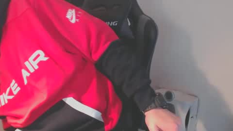 Snapshot of mr_boombastic2021 chatting on 02/08/25, 10:39 mr_boombastic2021 online show from 02/08/25, 10:39