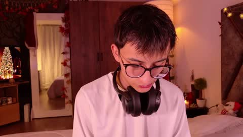 Snapshot of mr_evan1 chatting on 12/02/24, 11:56 Mr Evans online show from 12/02/24, 11:56