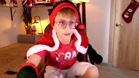 Mr Evans online show from 11/22/25, 05:45