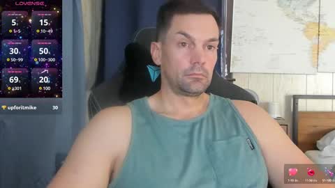 Snapshot of mr_mac69 chatting on 12/08/24, 06:17 Cam online show from 12/08/24, 06:17