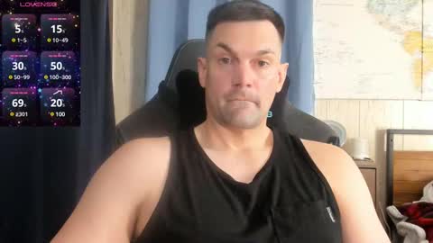 Snapshot of mr_mac69 chatting on 01/11/25, 06:12 Cam online show from 01/11/25, 06:12