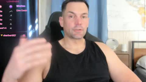 Snapshot of mr_mac69 chatting on 03/12/25, 04:02 Cam online show from 03/12/25, 04:02
