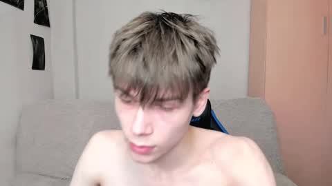 Makentoshi online show from 03/10/25, 02:28