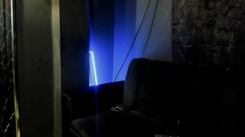 mr_maximo online show from 10/22/25, 03:07