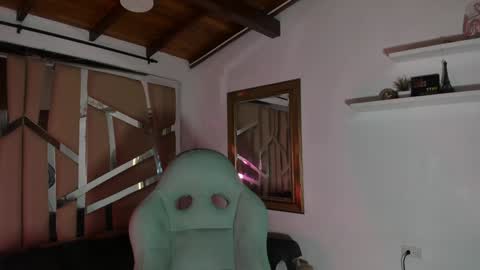 MIKEE online show from 02/07/25, 03:01