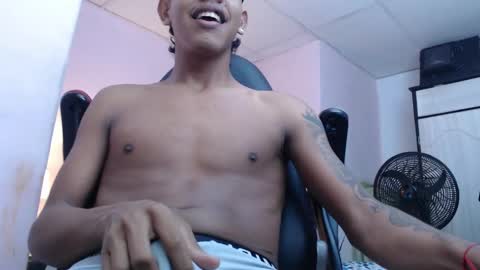 Snapshot of mr_stiven_ chatting on 01/15/25, 07:59 mr_stiven_ online show from 01/15/25, 07:59