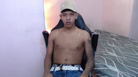 Snapshot of mr_stiven_ chatting on 02/01/25, 02:47 mr_stiven_ online show from 02/01/25, 02:47