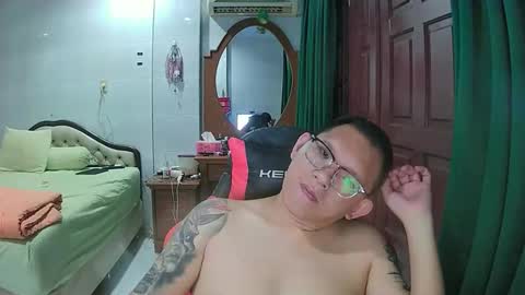 mr_thick89 online show from 11/05/25, 11:10