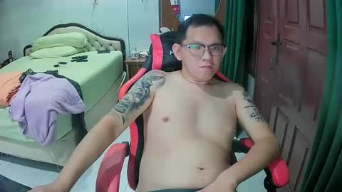 mr_thick89 online show from 11/21/25, 01:32