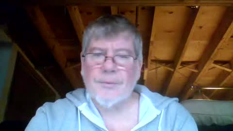 Snapshot of mrblade666 chatting on 11/17/25, 08:58 mrblade666 online show from 11/17/25, 08:58