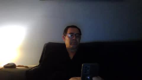 Snapshot of mrcaruso chatting on 02/18/25, 05:53 Mrcaruso online show from 02/18/25, 05:53