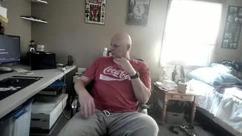 Snapshot of mrclean_55 chatting on 09/16/25, 04:19 MrClean55 online show from 09/16/25, 04:19