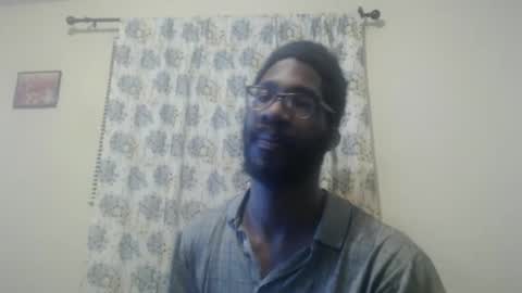 Snapshot of mrlonely1995 chatting on 01/16/25, 04:38 or Terrance Sometimes Lil Tease online show from 01/16/25, 04:38