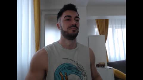 Snapshot of mrluckgx chatting on 02/05/25, 09:36 MrLuck online show from 02/05/25, 09:36