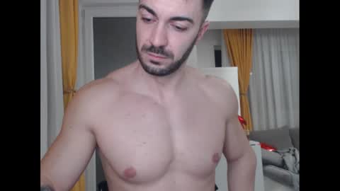 Snapshot of mrluckgx chatting on 02/19/25, 10:20 MrLuck online show from 02/19/25, 10:20