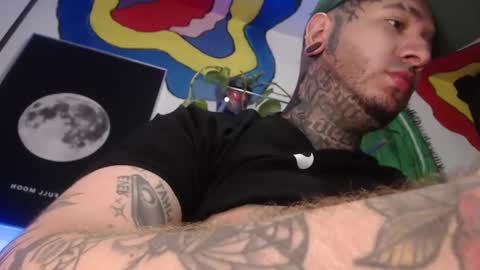 Snapshot of mrmanny__ chatting on 10/03/25, 08:44 mrmanny__ online show from 10/03/25, 08:44