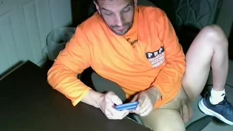 MrMarc online show from 10/21/25, 03:29