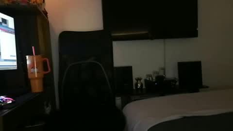 Snapshot of mrmiss_dannys chatting on 03/04/25, 03:11 mrmiss_dannys online show from 03/04/25, 03:11