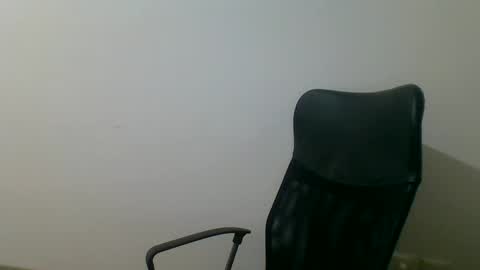 Snapshot of mrralph__90 chatting on 12/05/24, 02:55 Mrralph online show from 12/05/24, 02:55