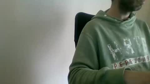 Snapshot of mrralph__90 chatting on 02/24/25, 09:43 Mrralph online show from 02/24/25, 09:43