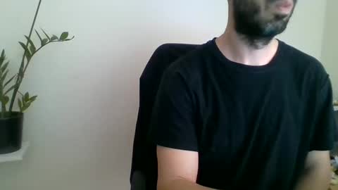 Snapshot of mrralph__90 chatting on 03/12/25, 10:48 Mrralph online show from 03/12/25, 10:48