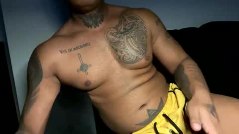 Snapshot of mrthickandfit chatting on 12/03/24, 11:55 Tatd and Fit online show from 12/03/24, 11:55